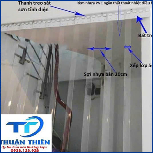 Rèm PVC ngăn lạnh