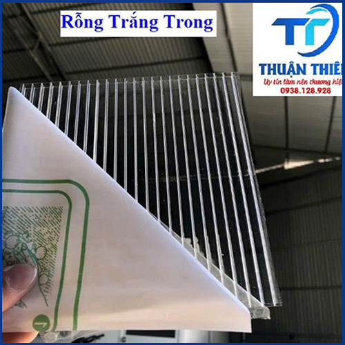 Tấm Poly rỗng lấy sáng