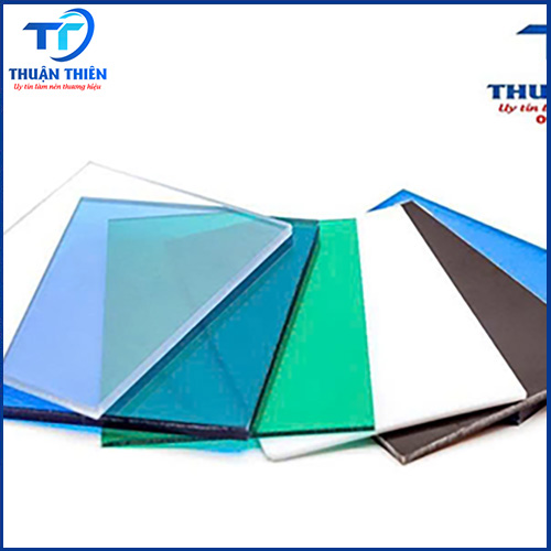 Tấm Poly đặc lấy sáng